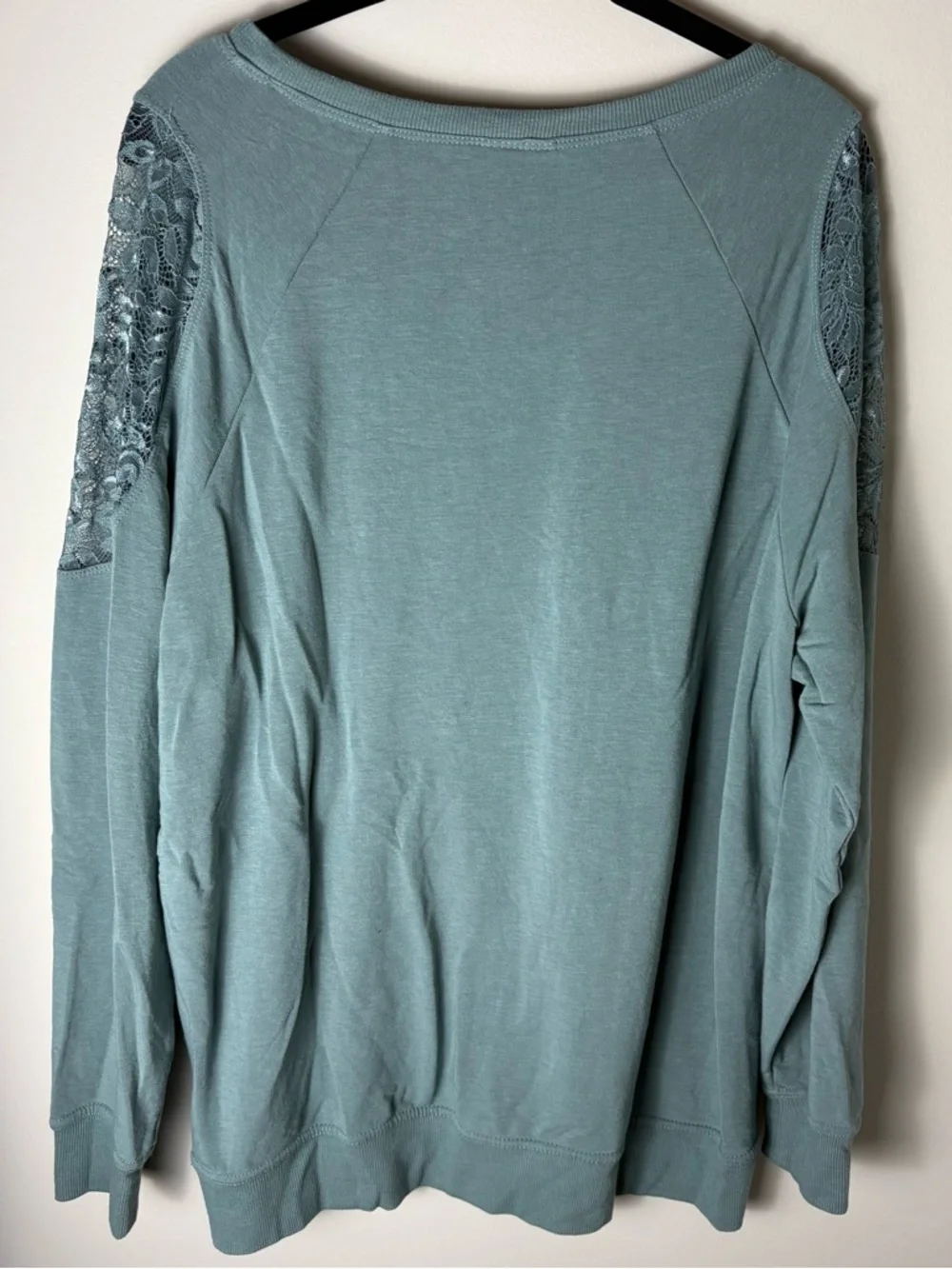 Her Universe | Studio Ghibli My Neighbor Totoro Long Sleeve Lace Shoulder Top 1X - Picture 3 of 12